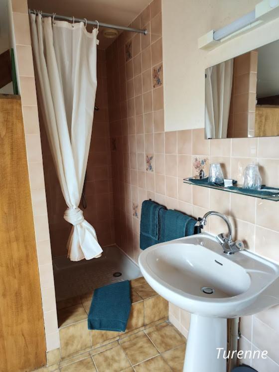 A L'Etape De La Ferme Bed & Breakfast Noailles  Bagian luar foto