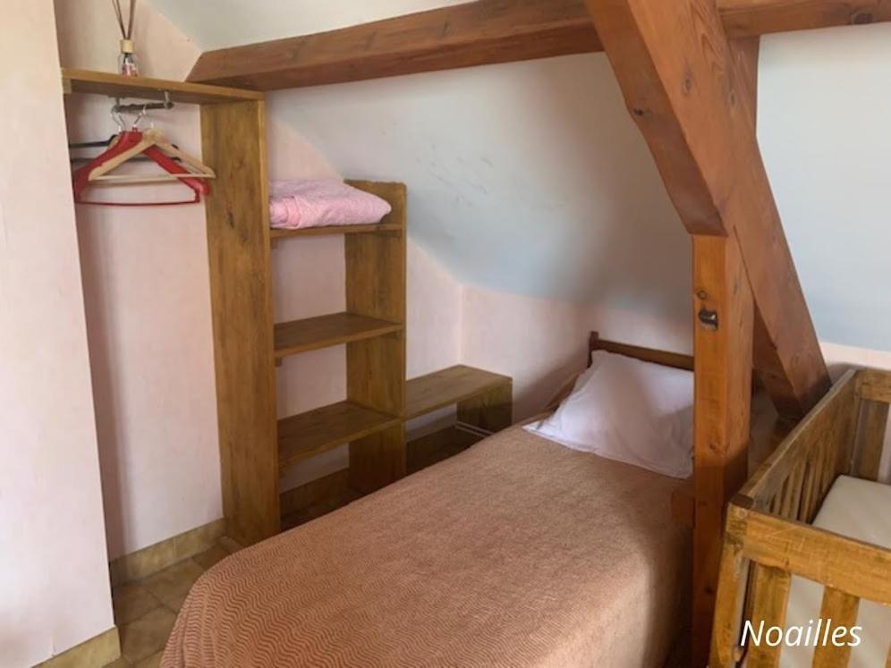 A L'Etape De La Ferme Bed & Breakfast Noailles  Bagian luar foto