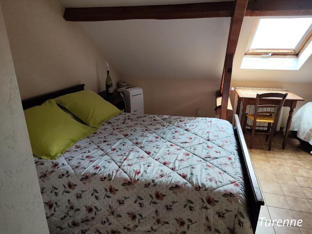 A L'Etape De La Ferme Bed & Breakfast Noailles  Bagian luar foto